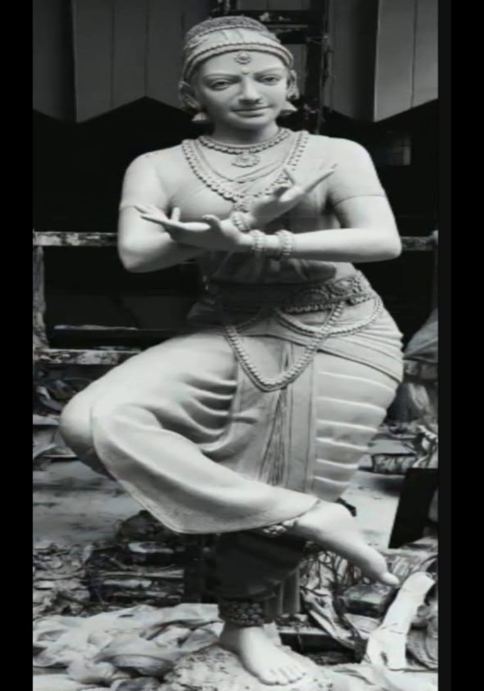 Indian Classical Dancer Statue